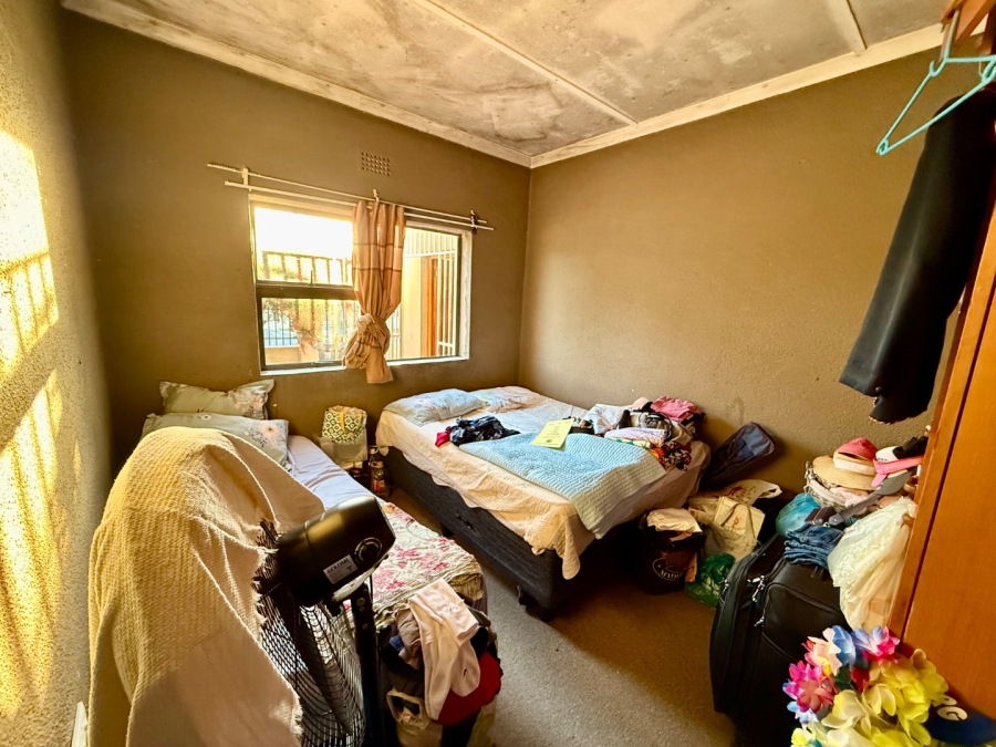 5 Bedroom Property for Sale in Vasco Estate Western Cape